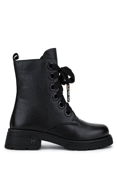  Tamer Tanca Kadın Hakiki Deri Siyah Floter Klasik Bot