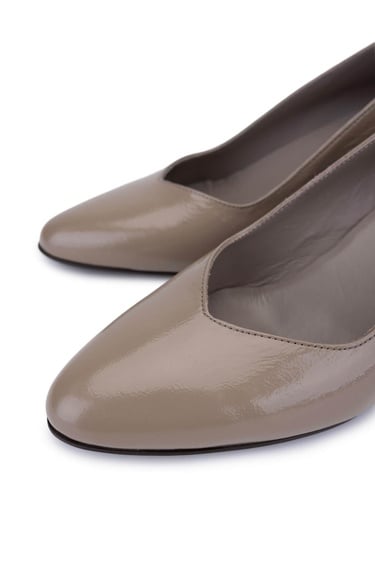  Tamer Tanca Kadın Hakiki Deri Klasik Ayakkabı