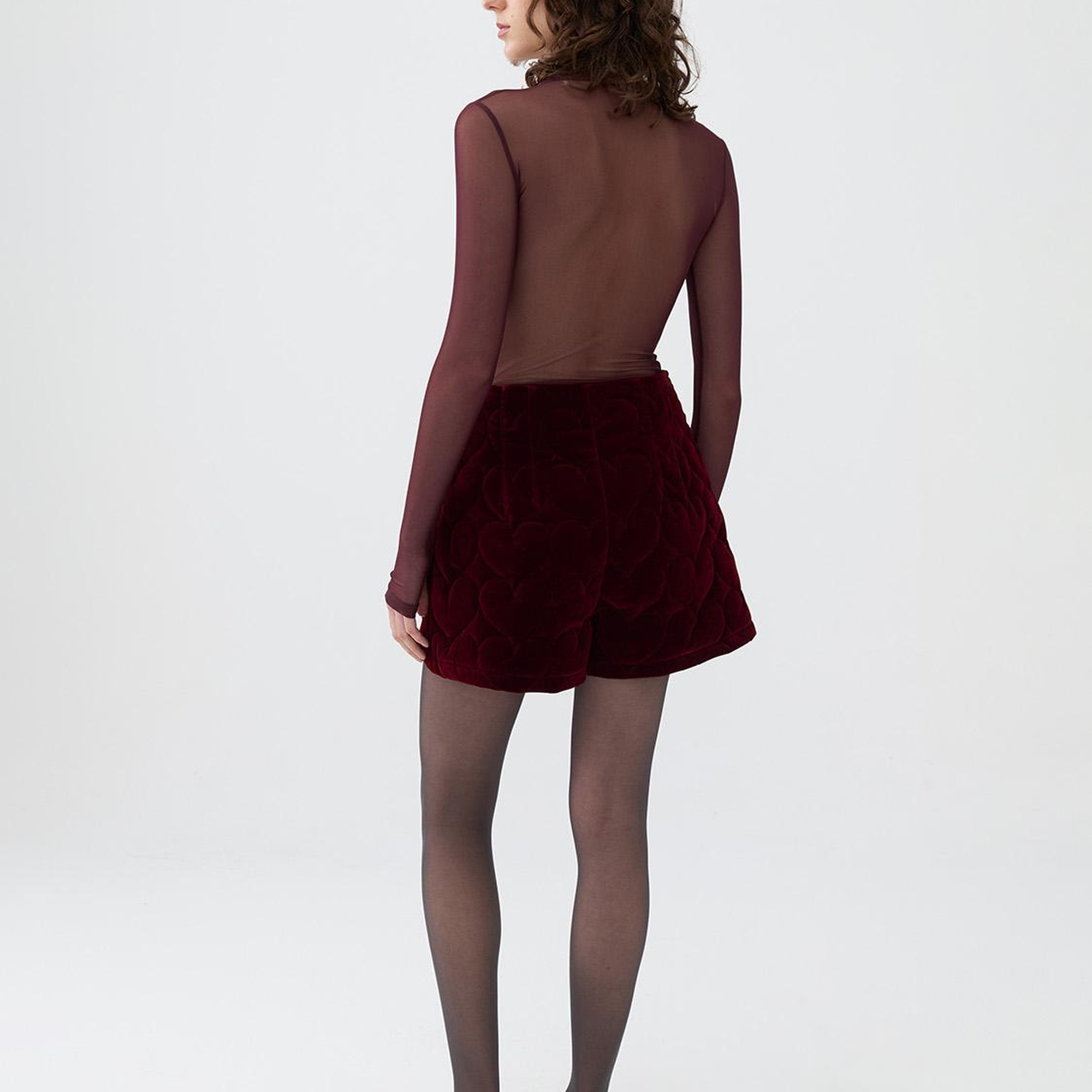 Kapitoneli Mini Şort