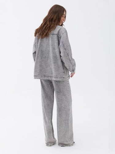  Oversize Taş Tasarımlı Jean Ceket