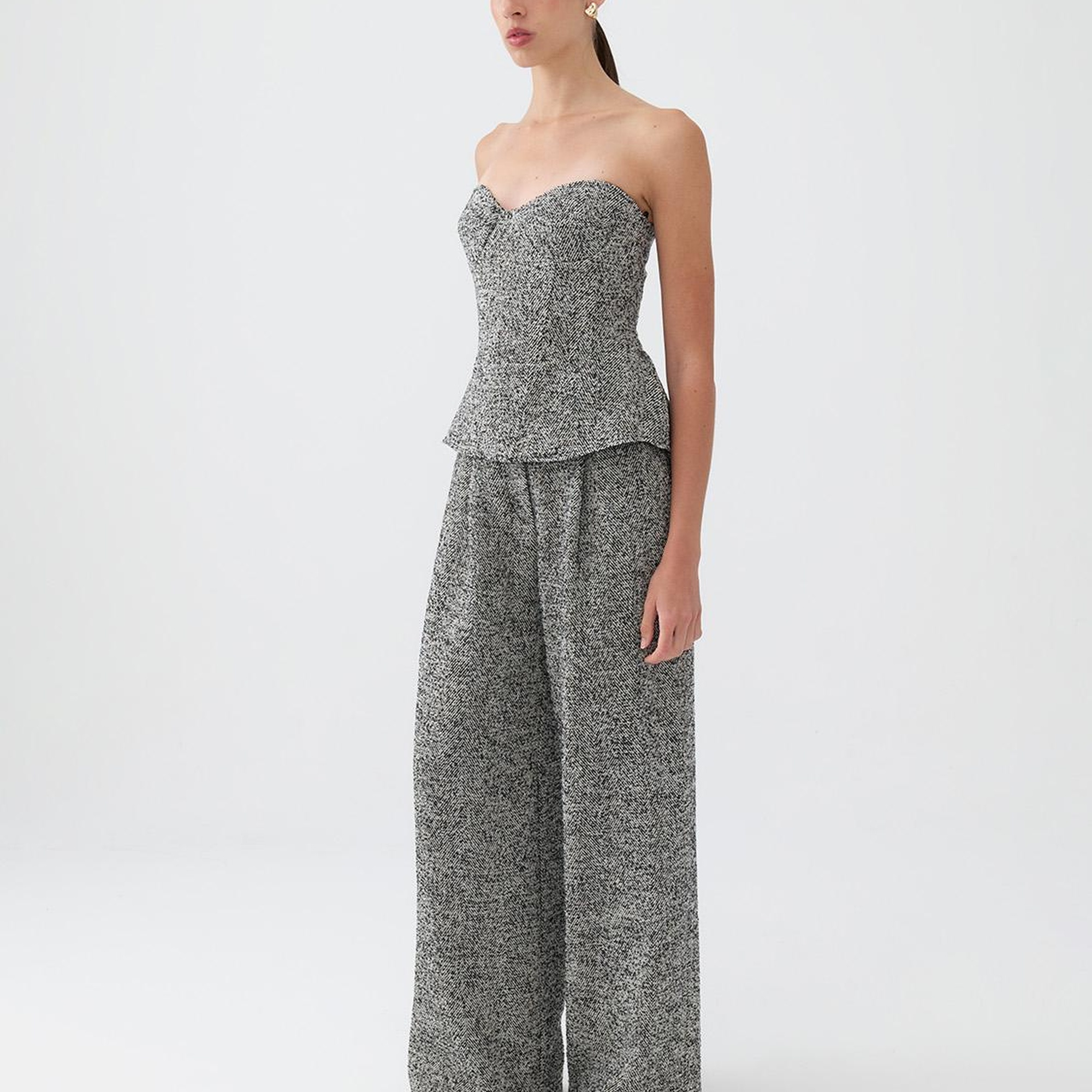 Straplez Kalp Yaka Bluz