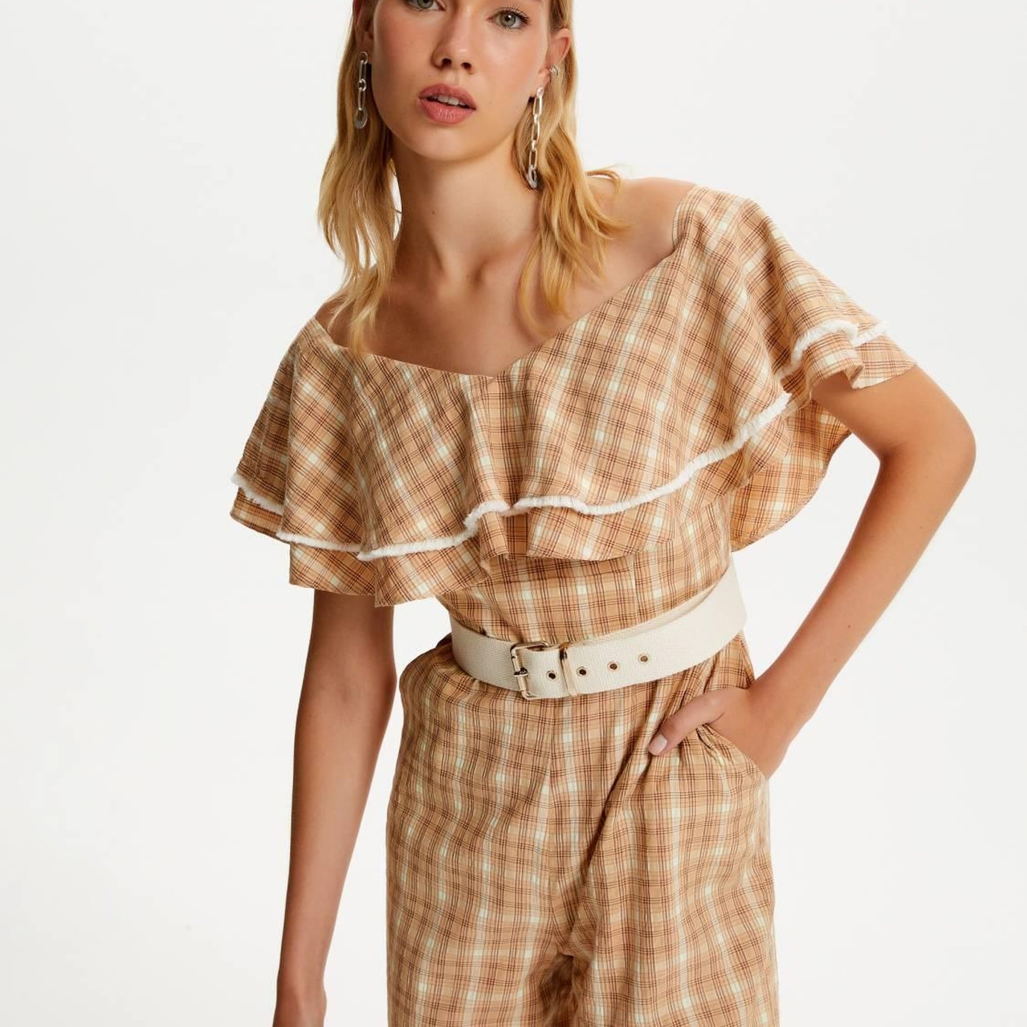 Fırfır Detaylı Tulum