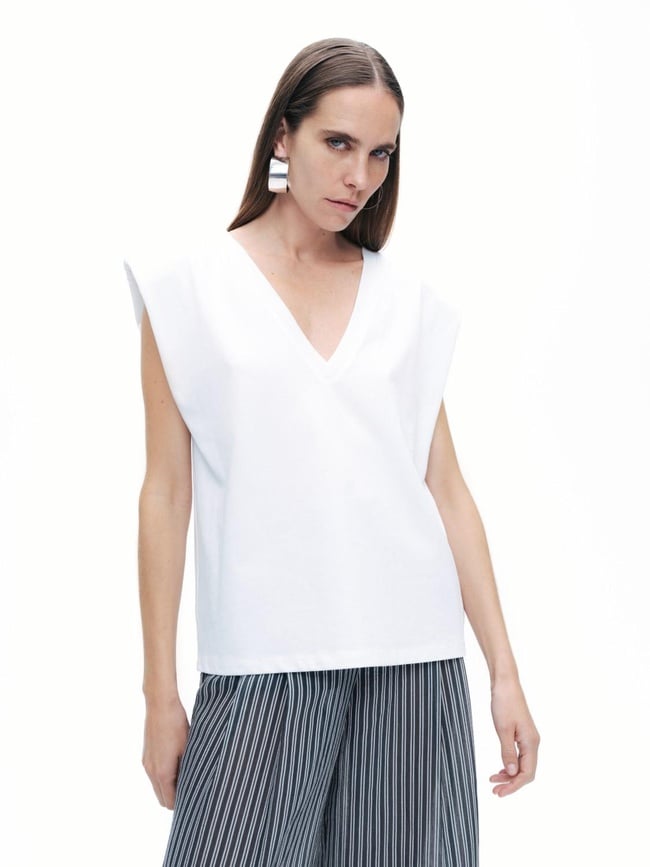  V Yaka Vatkalı Tişört