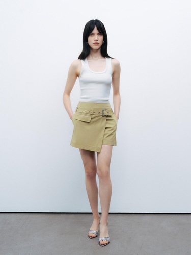  Kemer Detaylı Şort Etek