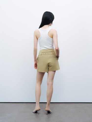  Kemer Detaylı Şort Etek