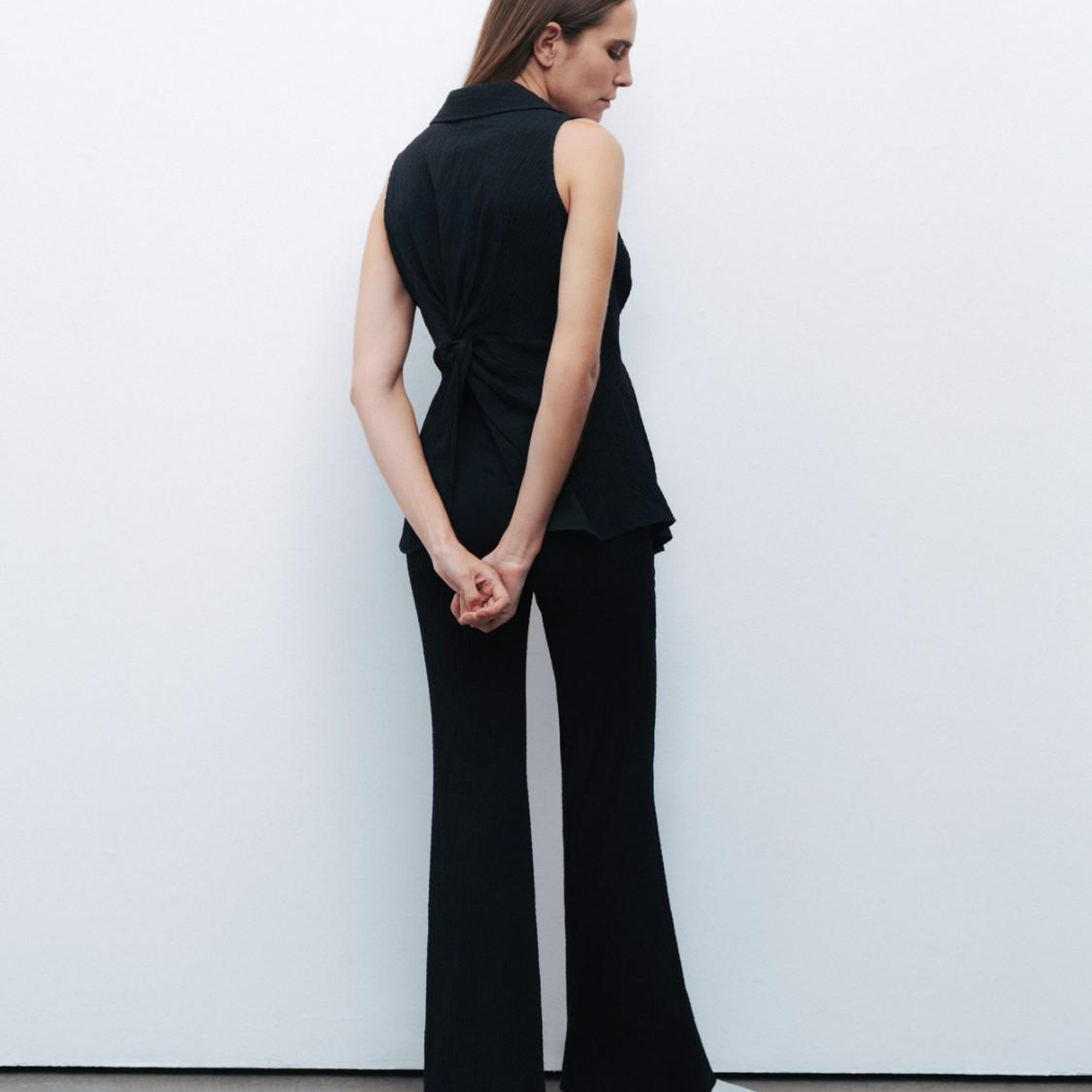 Aksesuar Detaylı Bluz