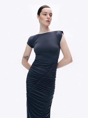  Drapeli Büzgülü Maxi Elbise