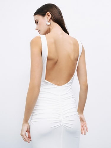  Sırt Dekolteli Maxi Elbise