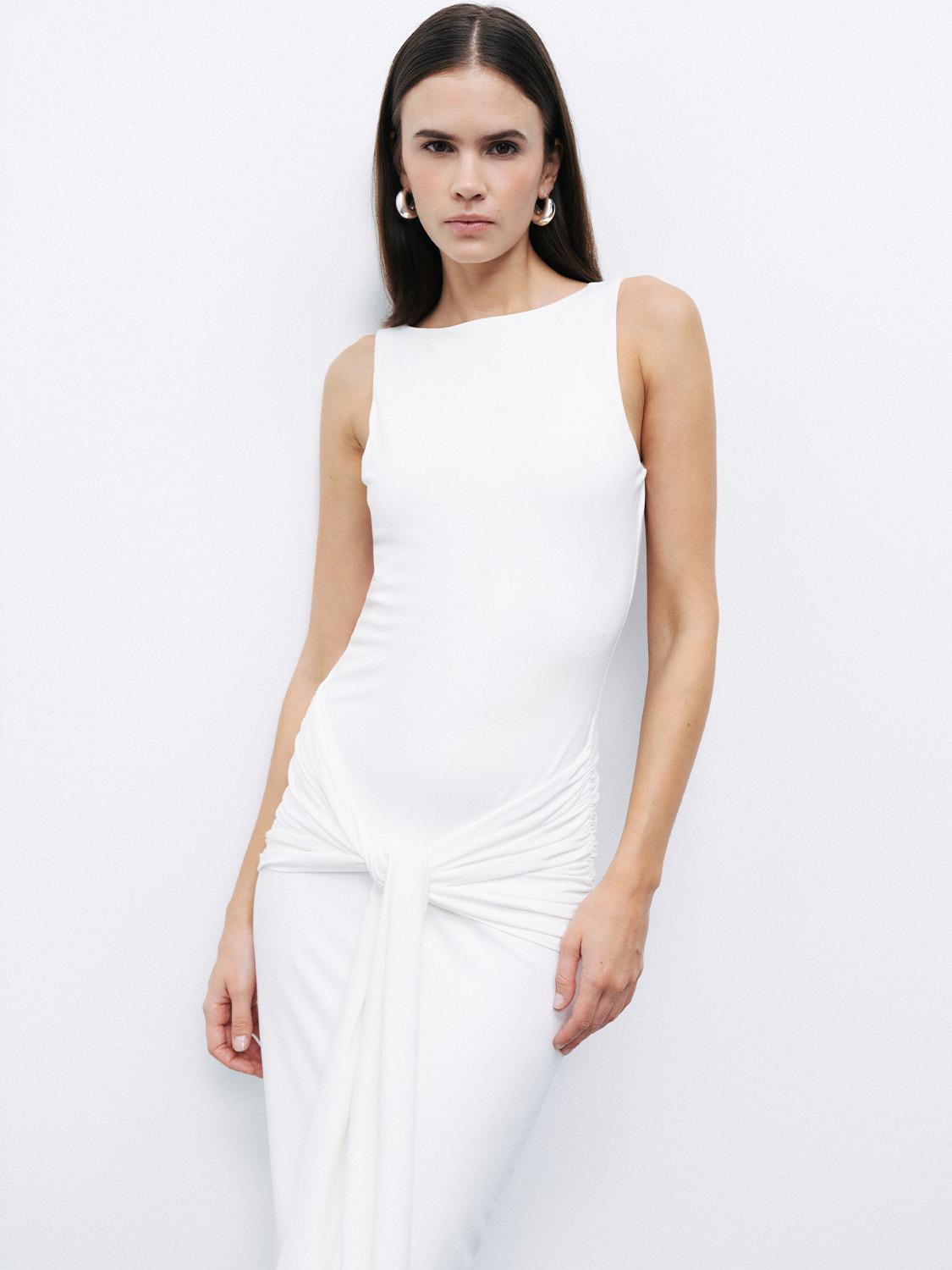  Sırt Dekolteli Maxi Elbise