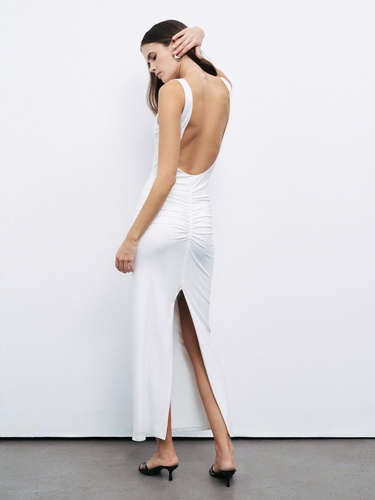  Sırt Dekolteli Maxi Elbise