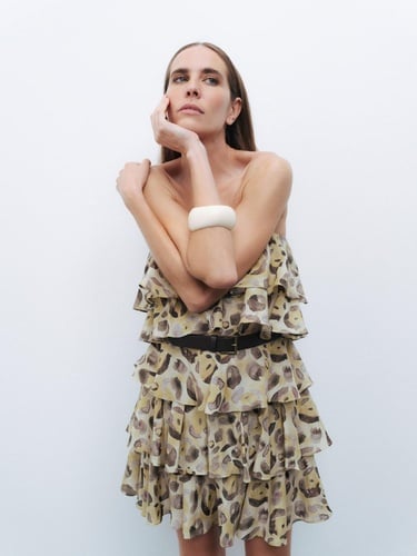  Kemer Detaylı Fırfırlı Mini Elbise