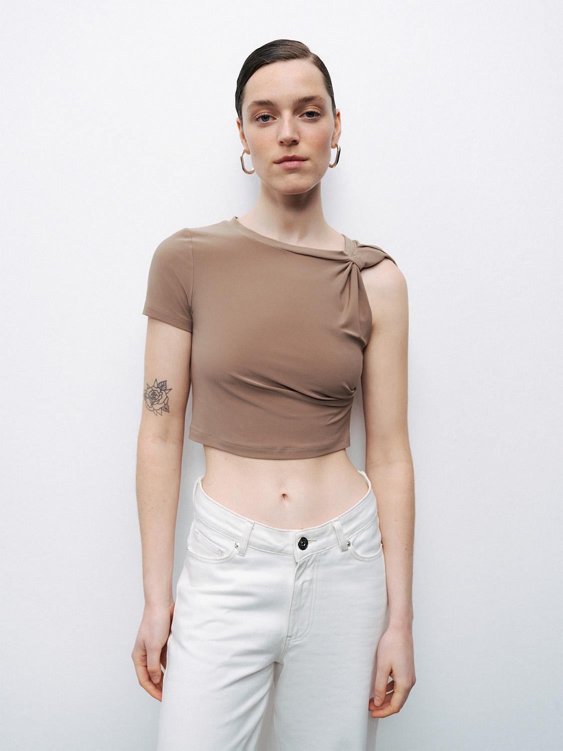  Burgu Detaylı Crop Top