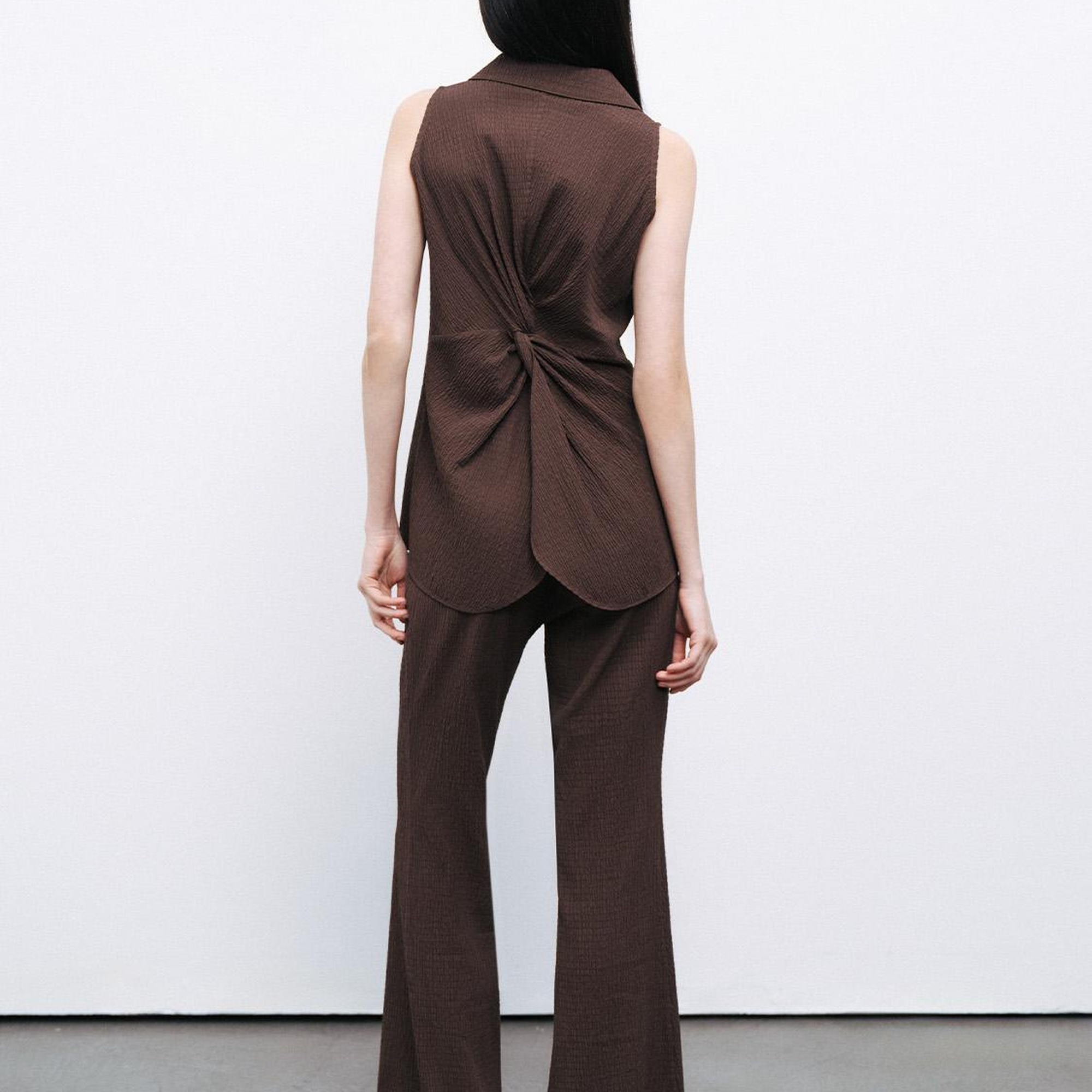 Aksesuar Detaylı Bluz