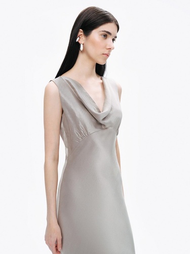  Degaje Yaka Maxi Elbise