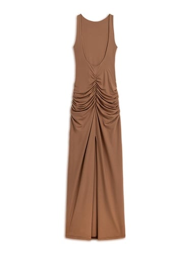  Sırt Dekolteli Maxi Elbise