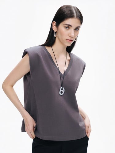  V Yaka Vatkalı Tişört