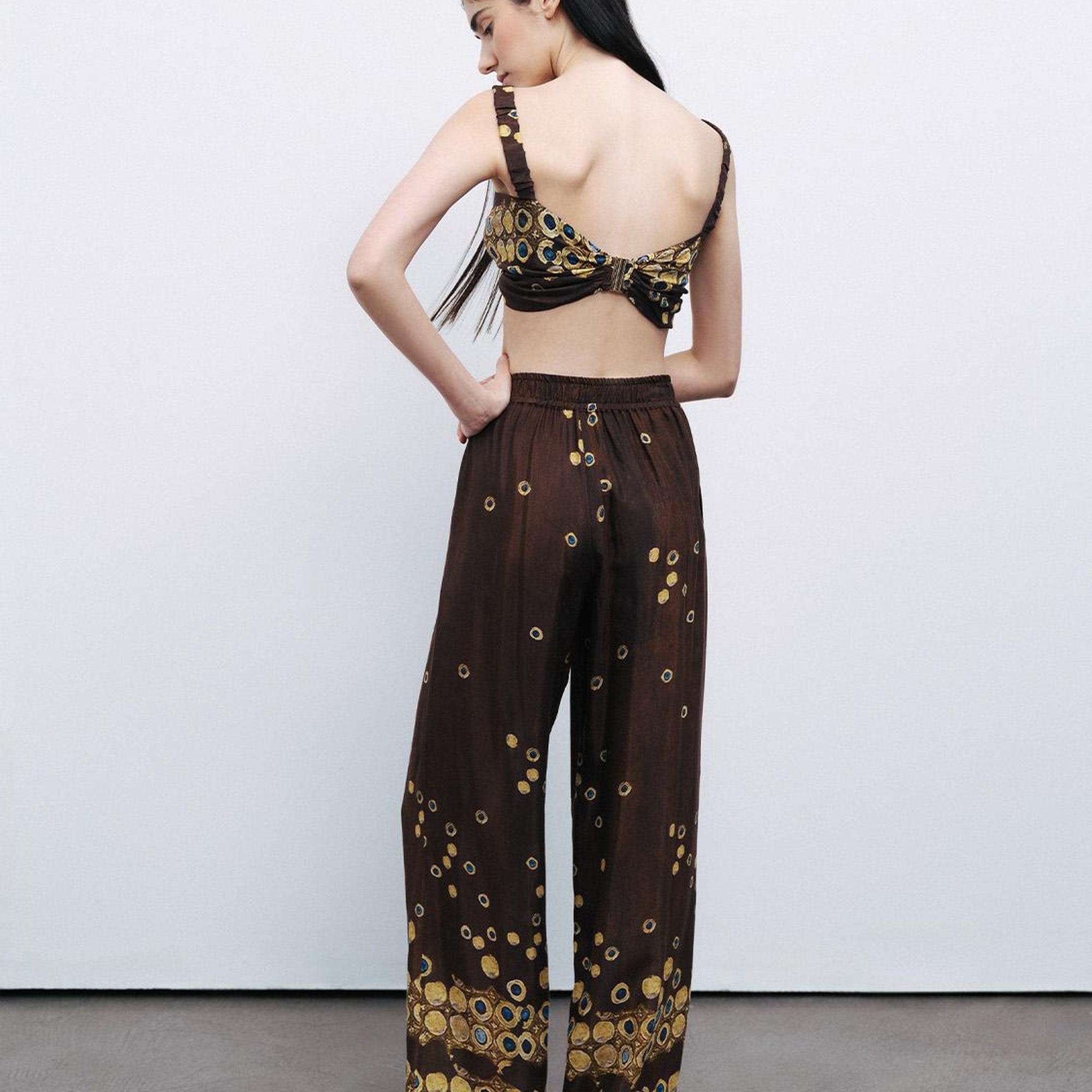 Aksesuar Detaylı Crop Top