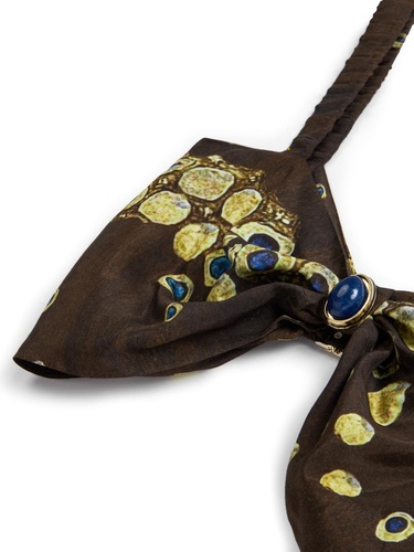  Aksesuar Detaylı Crop Top