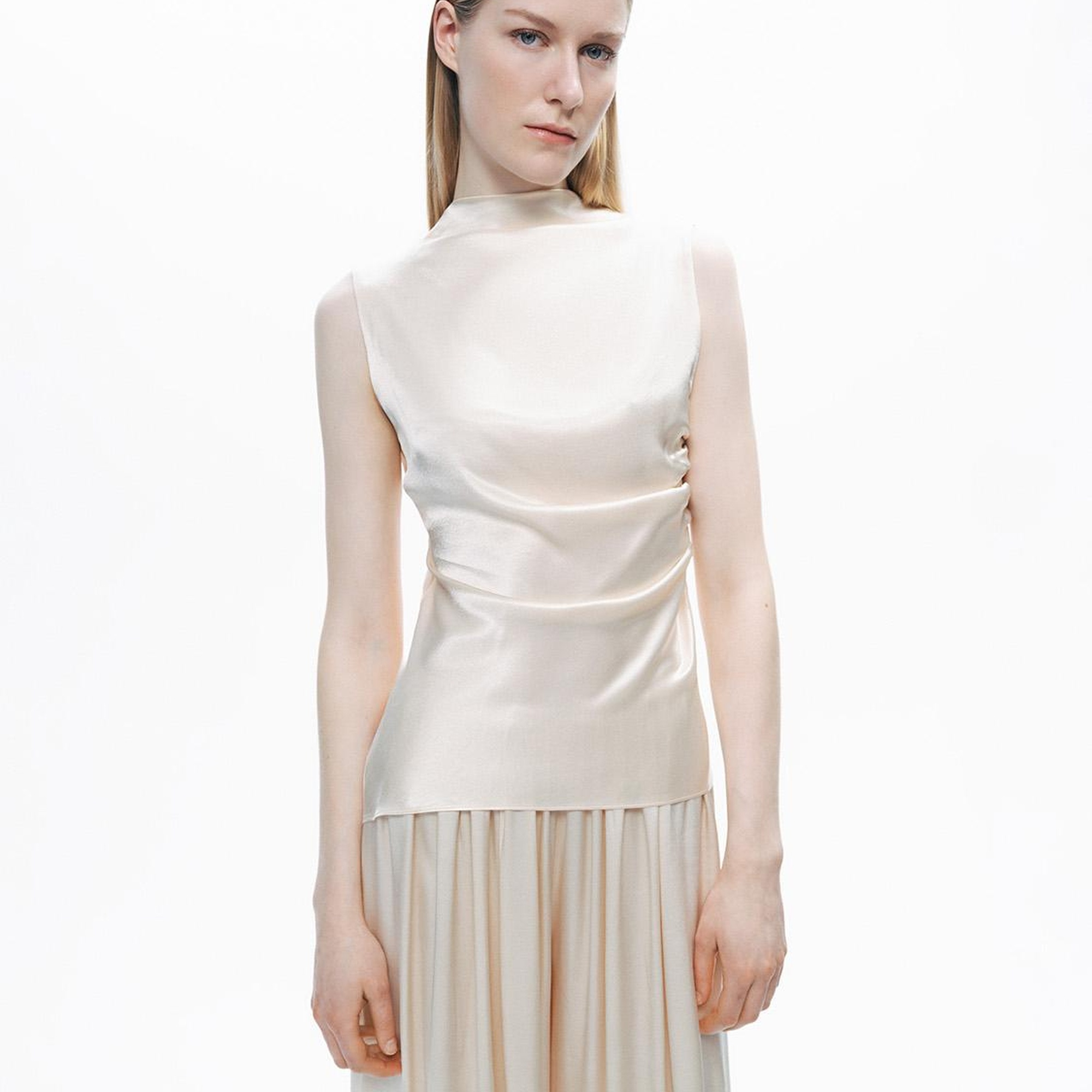 Degaje Dekolte Tasarımlı Bluz