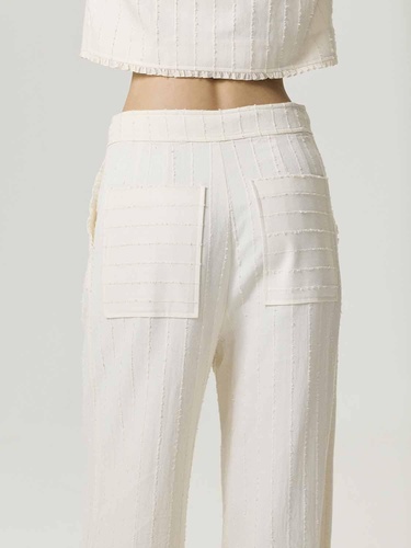  Şerit Fırfırlı Pantolon