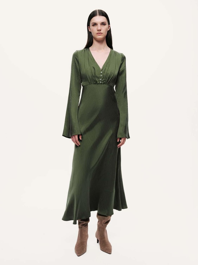  Kristal Düğme Aksesuarlı Maxi Elbise