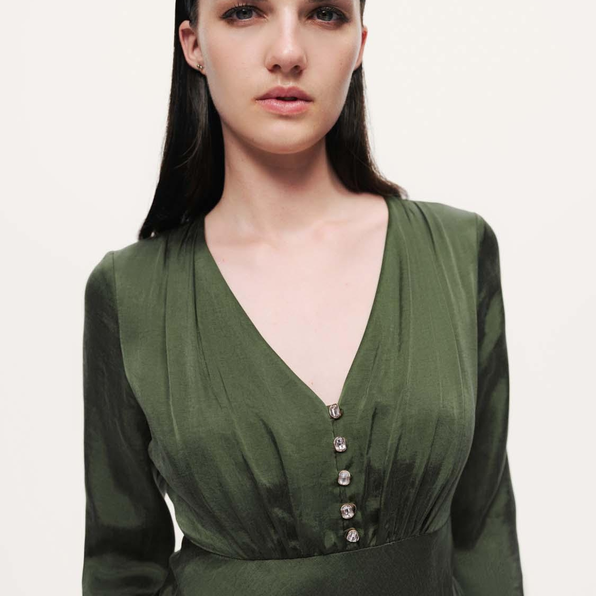 Kristal Düğme Aksesuarlı Maxi Elbise