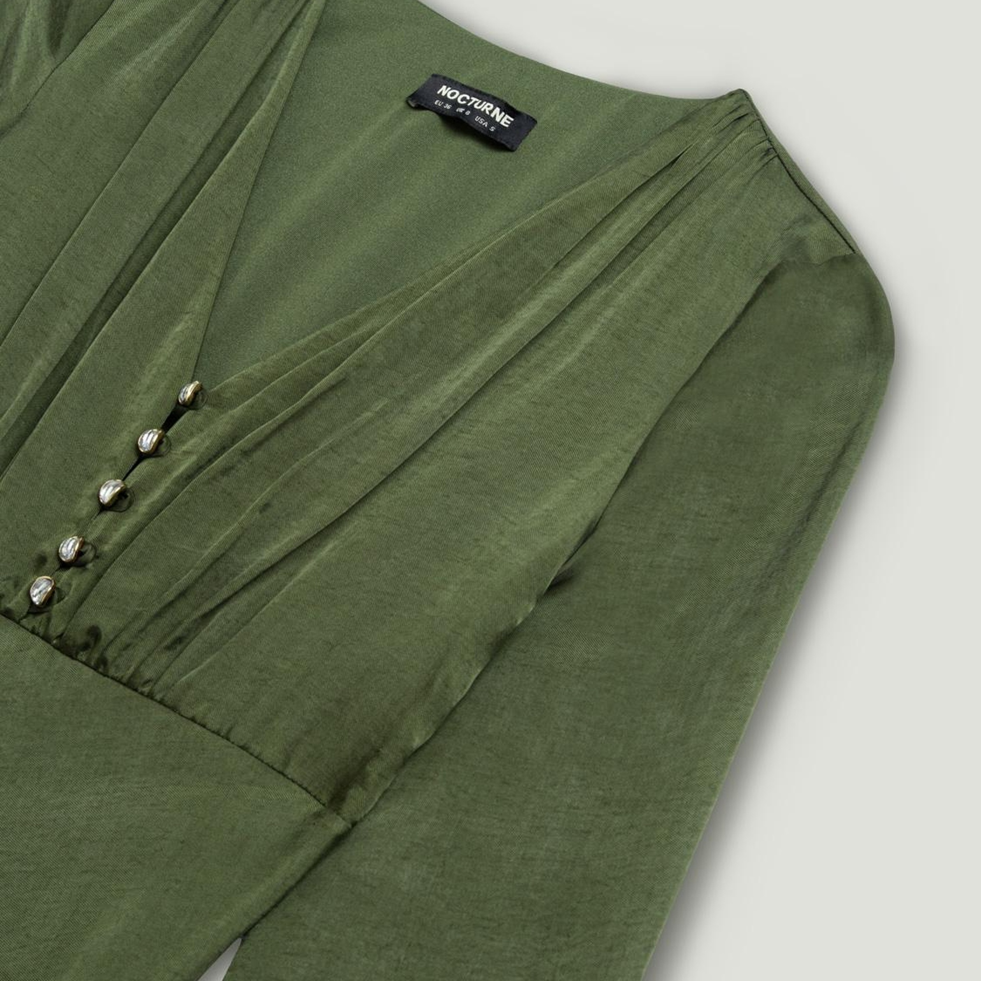 Kristal Düğme Aksesuarlı Maxi Elbise