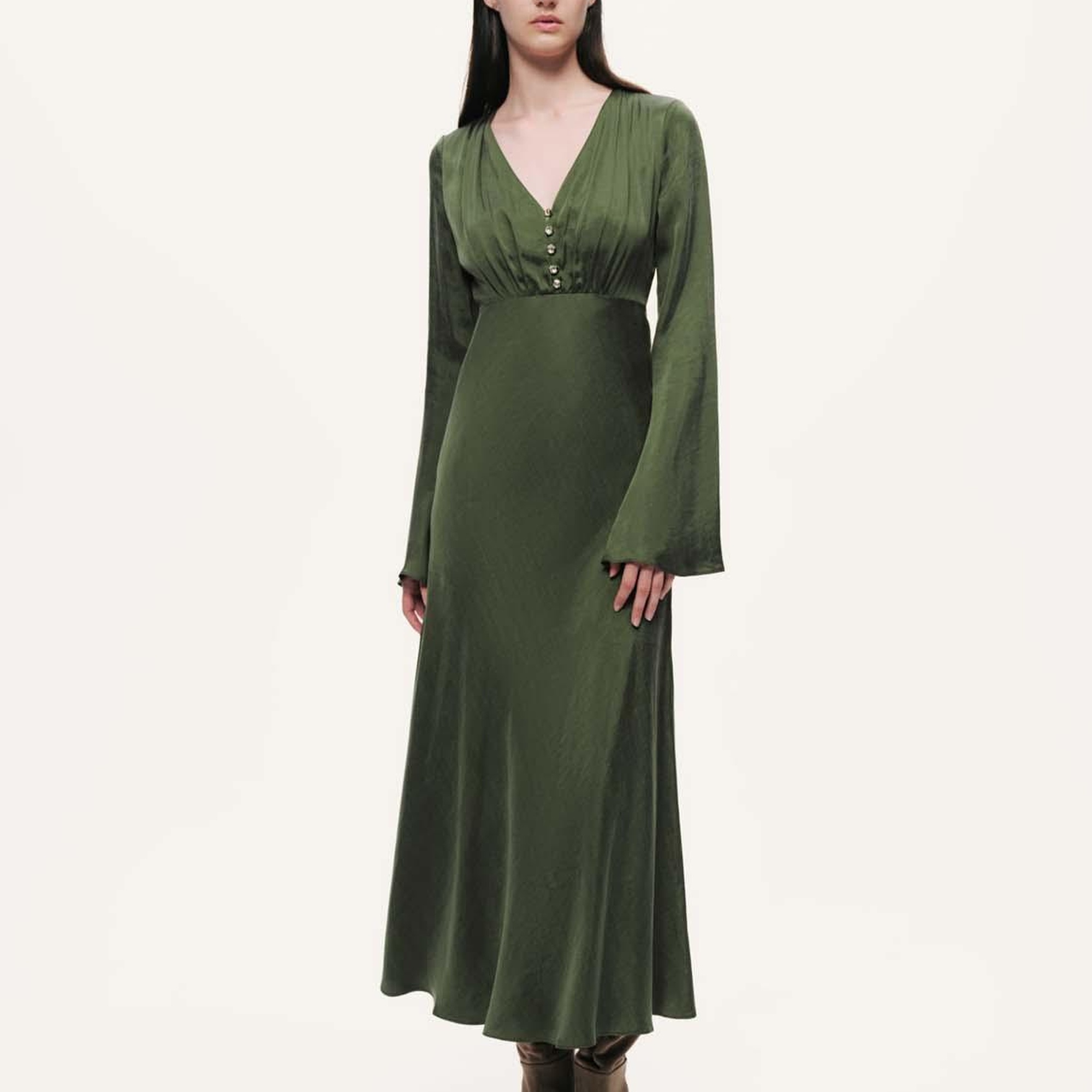 Kristal Düğme Aksesuarlı Maxi Elbise