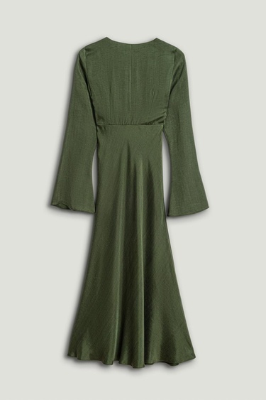  Kristal Düğme Aksesuarlı Maxi Elbise