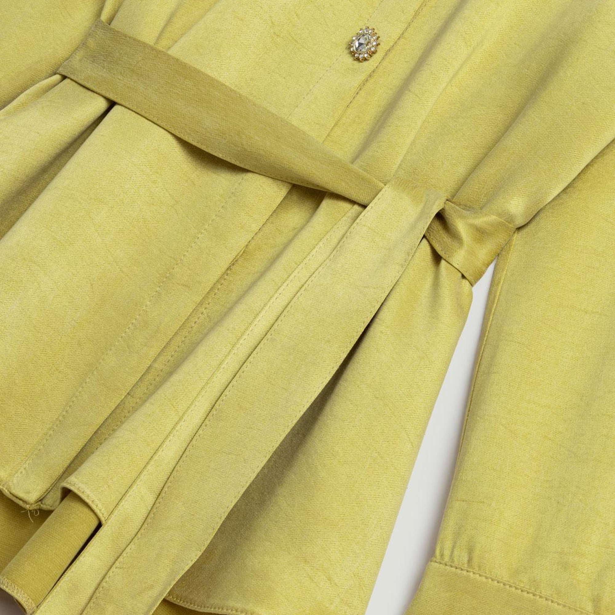 Belden Kuşak Bağlamalı Gömlek