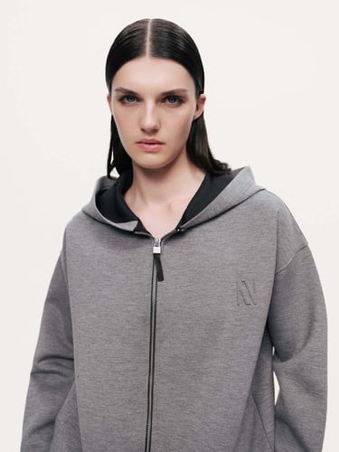  Kapüşonlu Logolu Sweatshirt