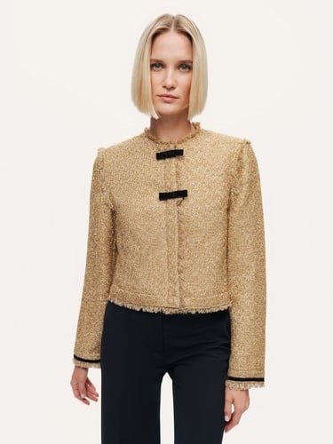  Fiyonk Detaylı Tüvit Ceket