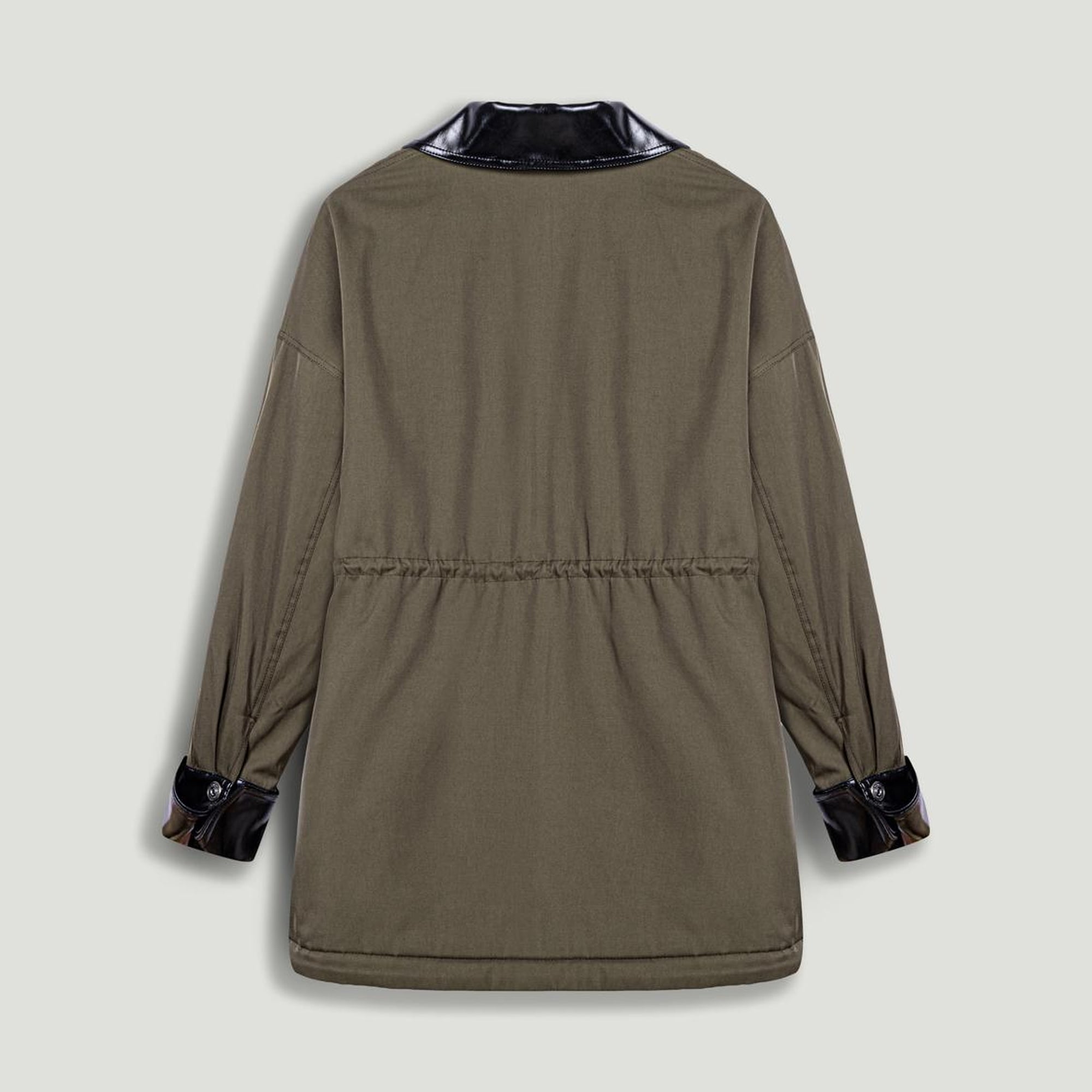 Kontrast Detaylı Mont