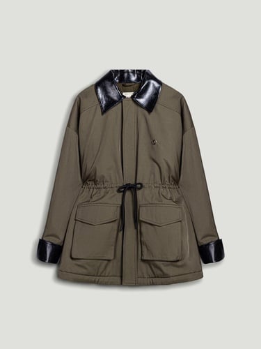  Kontrast Detaylı Mont