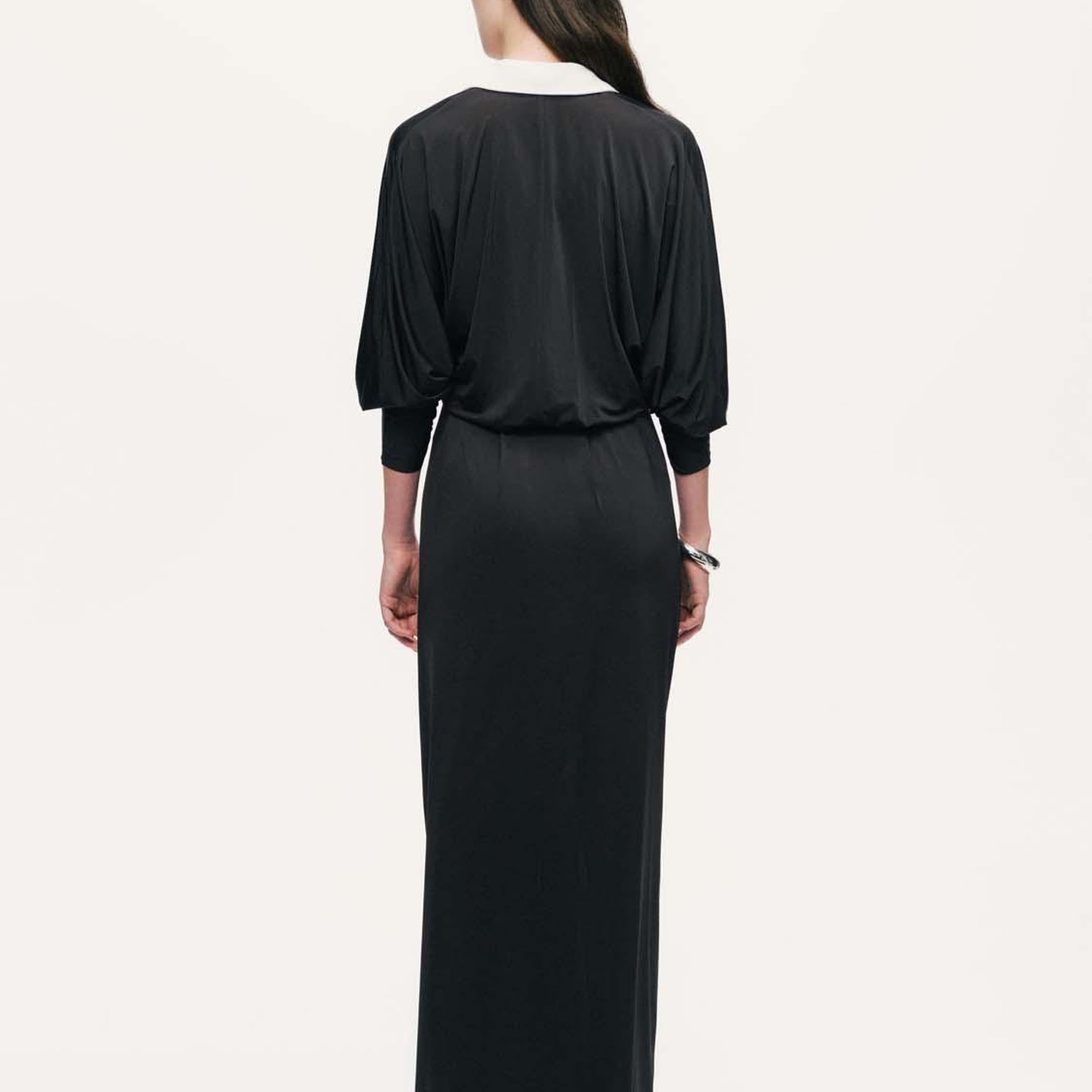 Kontrast Yakalı Maxi Elbise