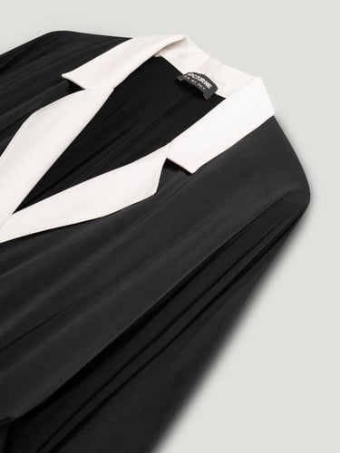  Kontrast Yakalı Maxi Elbise