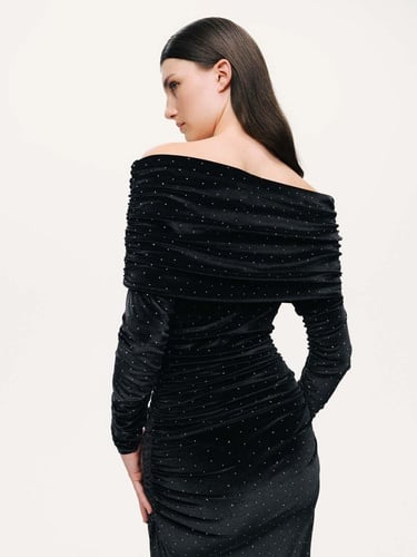  Katlı Düz Yaka Maxi Elbise