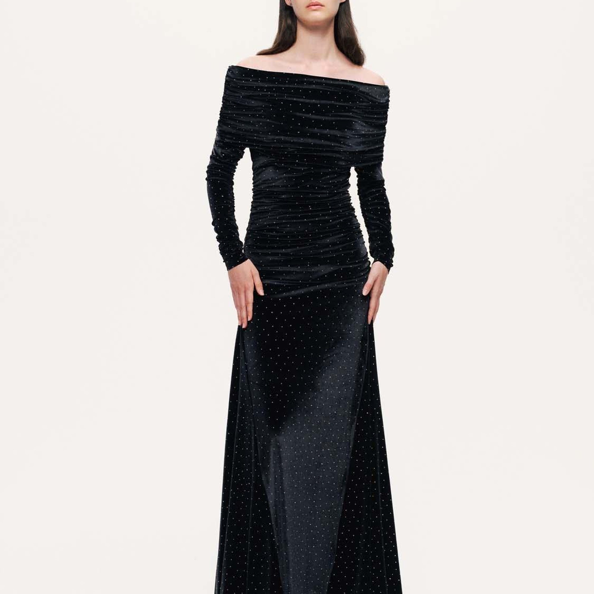 Katlı Düz Yaka Maxi Elbise