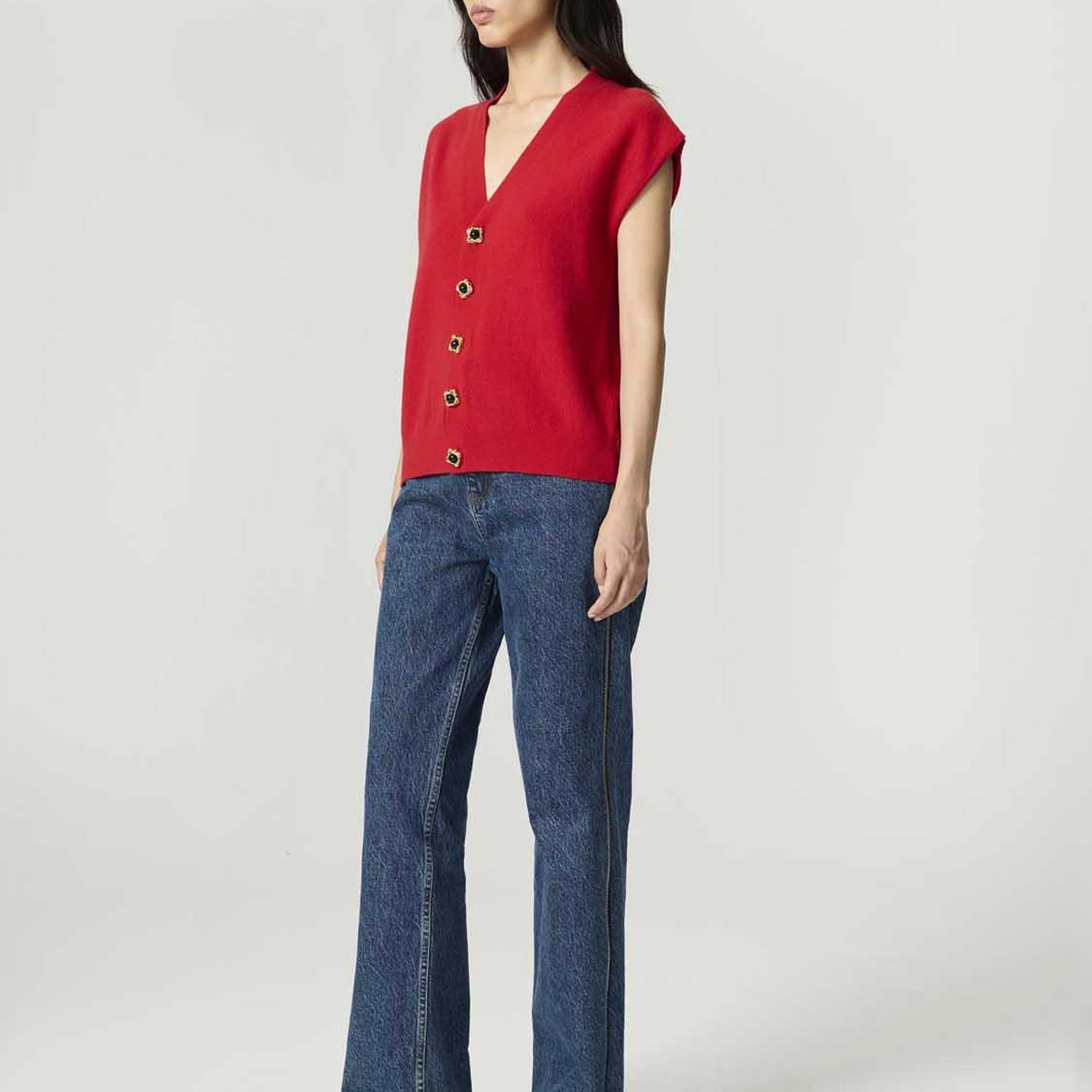 Düğme Aksesuarlı Triko Yelek