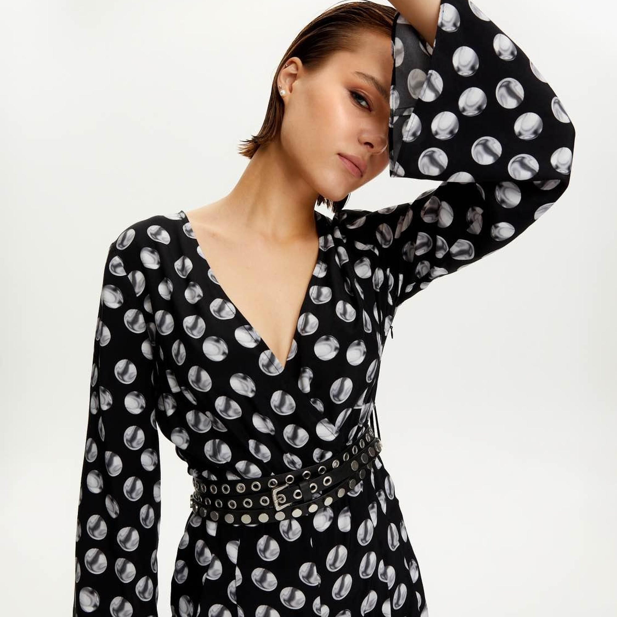 Desenli Kemer Detaylı Tulum