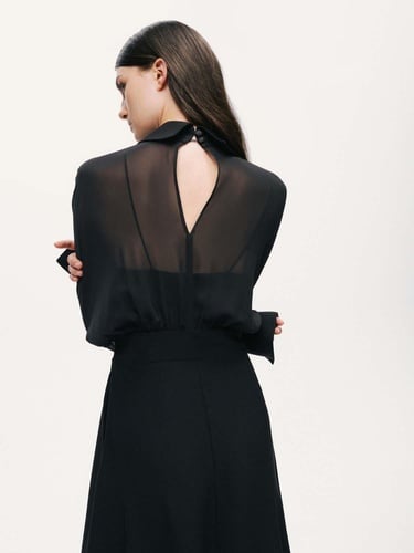  Tül Detaylı Maxi Elbise