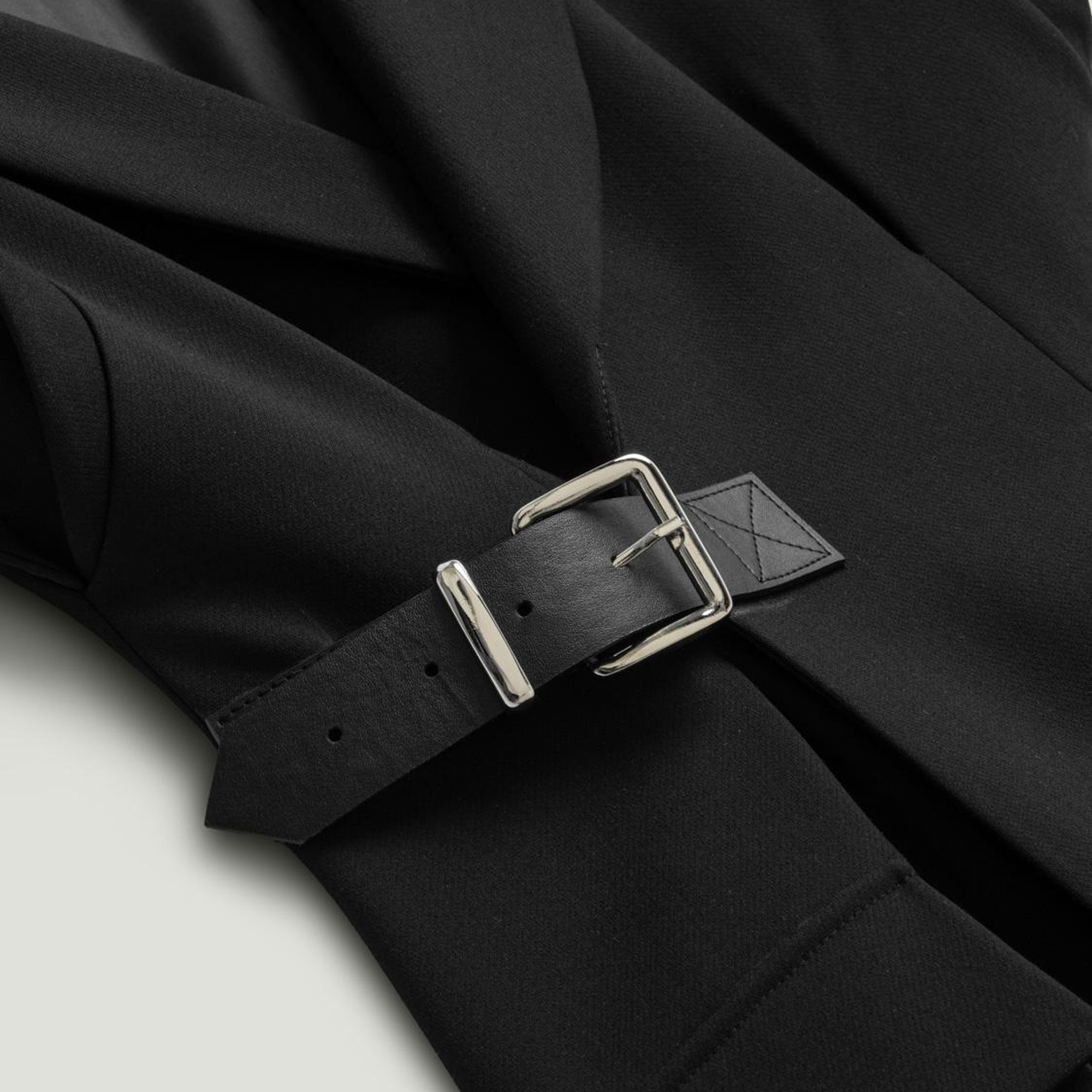 Kemer Detaylı Midi Elbise