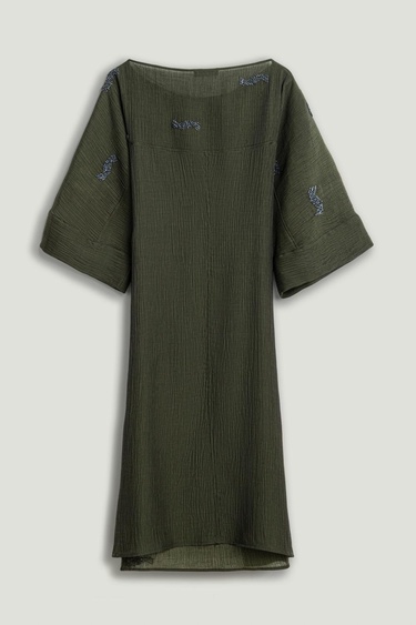  Boncuk Brodeli Midi Elbise