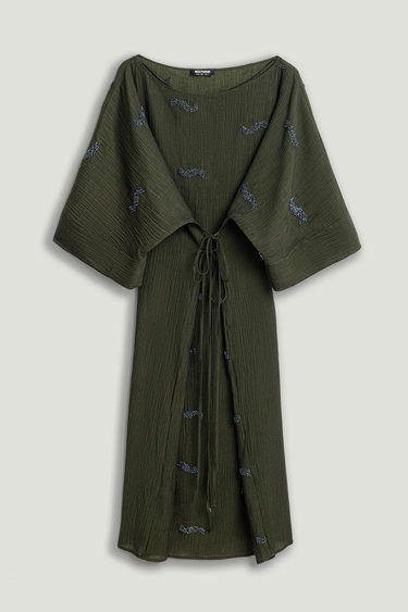  Boncuk Brodeli Midi Elbise