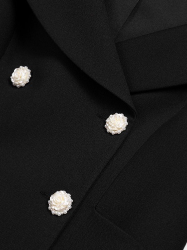  Aksesuar Düğmeli Ceket