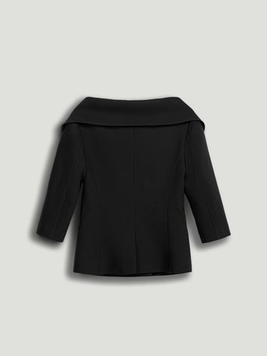  Aksesuar Düğmeli Ceket