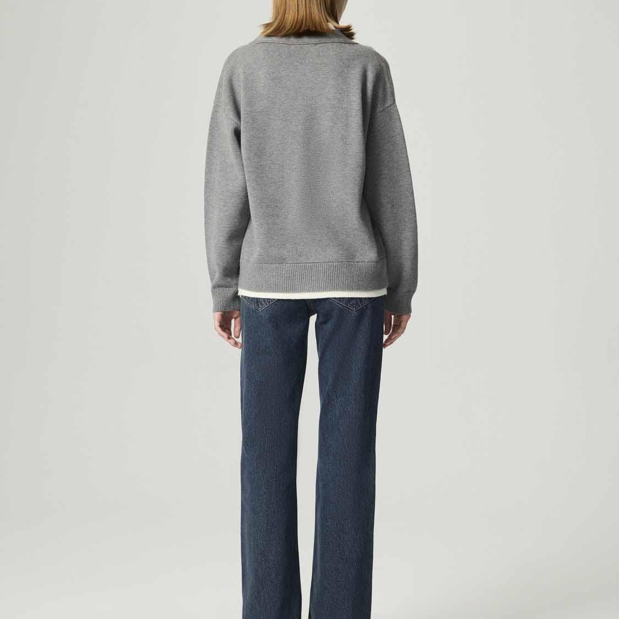 Taşlı Düğme Aksesuarlı Triko