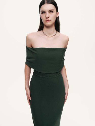  Açık Omuzlu Midi Elbise