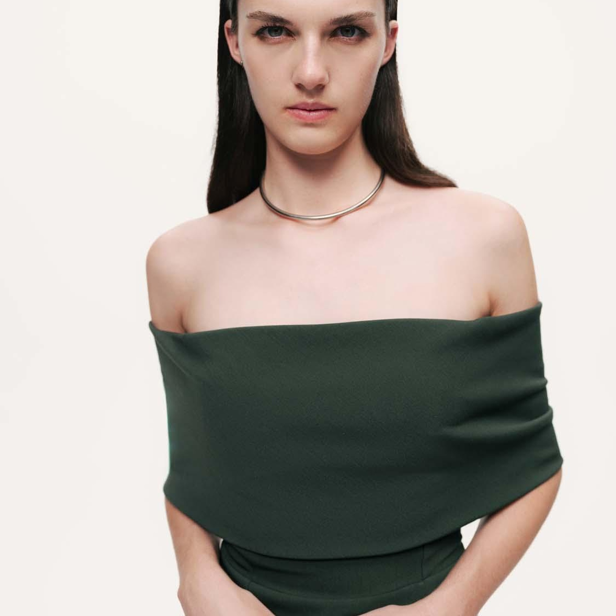 Açık Omuzlu Midi Elbise