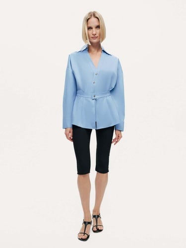  Bel Detaylı Poplin Gömlek